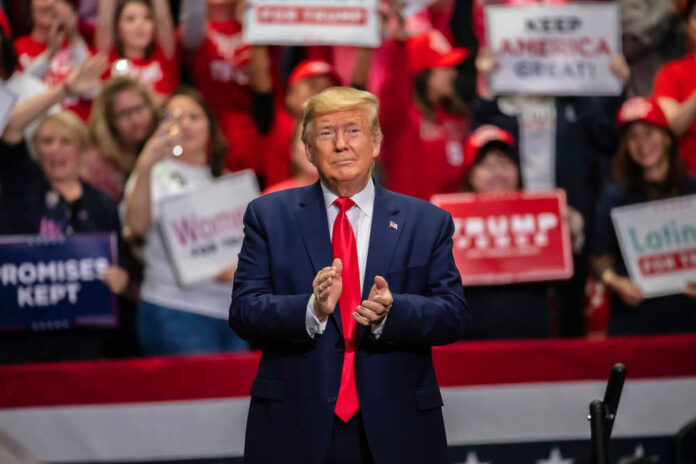 Charlotte,,North,Carolina,-,2,March,2020:,President,Trump,Clapping