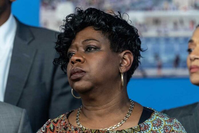Bronx,District,Attorney,Darcel,Clark,Attends,Summit,To,Discuss,Public