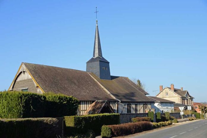 Drosnay,,France,-,March,4,,2022:,Notre,Dame,Village,Church