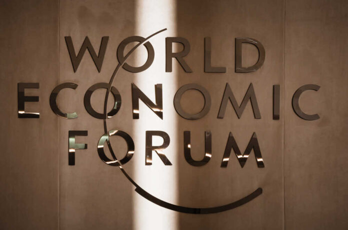 Davos,,Switzerland,-,Jan,21,,2016:,Emblem,Of,The,World