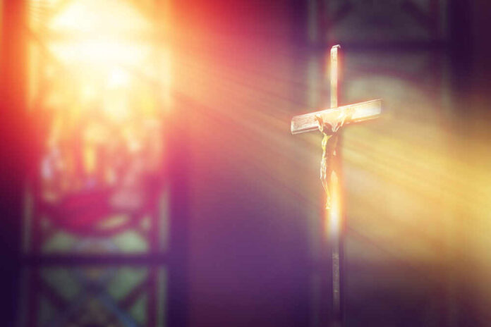 Crucifix,,Jesus,On,The,Cross,In,Church,With,Ray,Of
