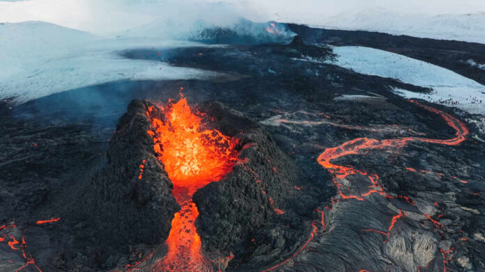 Scientists Monitor Increased Activity at Iceland’s Volcanoes | Capital ...