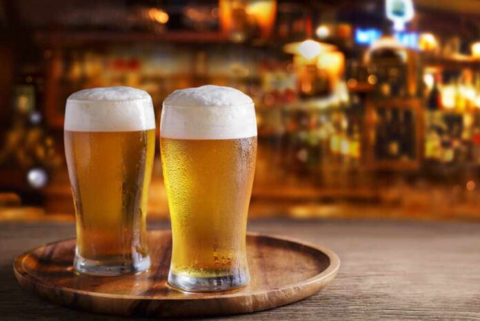 Cold,Glasses,Of,Beer,In,A,Bar