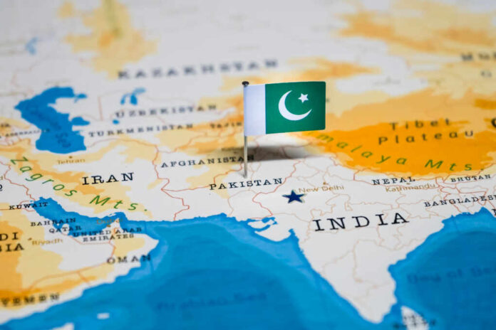 The,Flag,Of,Pakistan,In,The,World,Map