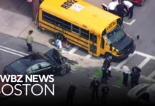 Students taken to hospital after school bus crash in Everett
