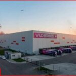 Drone Infernos Torch Moscow’s Retail Lifeline Moment of Ukrainian drone strike on Russia’s Wildberries warehouse in Leningrad – Strong explosion
