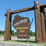 Wisconsin welcome sign at roadside